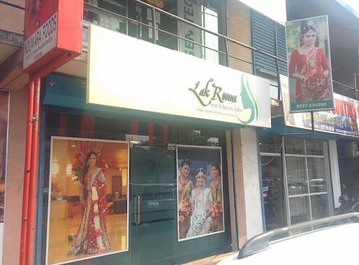 Salon Lak Rooma, Author: Nirosha Rathnayake