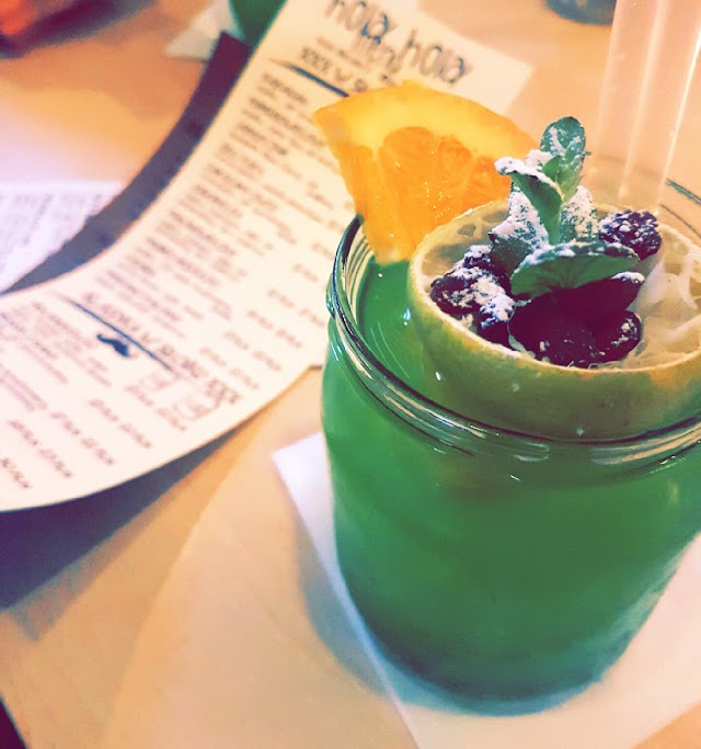 Hola Hola Bar