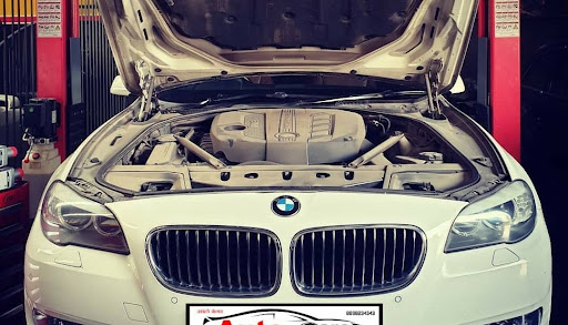 LUXURIOUS CARS SERVICE & REPAIR COST ONLY (15500) post image