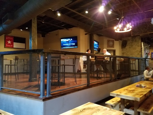 Flight Beer Garden & Music Hall