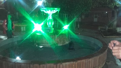 Photos of Guayabal De S&iacute;quima Main Park