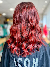 Photo n°7 de L'Atelier d'Adeline By Morgane à Le Fenouiller (Salon de coiffure)