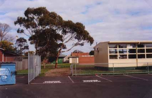 Hampton Primary School - Visual
