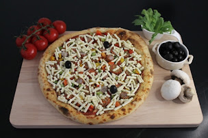 Photo n°14 de Pizza'typik à Montbron (Pizzas à emporter)