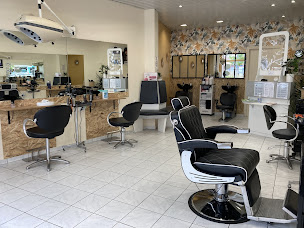 Photo n°8 de Jolie ´ vine. Coiffure à Amiens (Salon de coiffure)