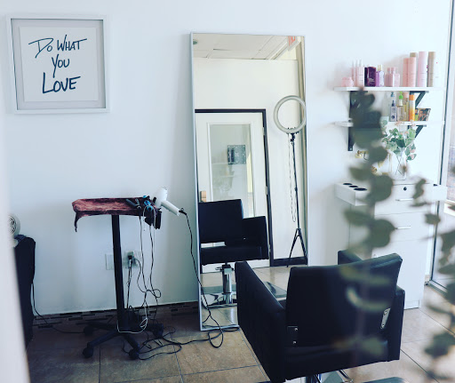 PLURAL (Salon Suites) - Thumbnail