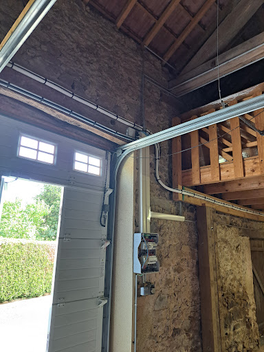 Photo de L&M Pro Services à Châteauponsac (87290)