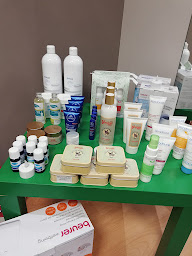 Photo n°9 de Medica Services à Uhart-Cize (Magasin de perruques)