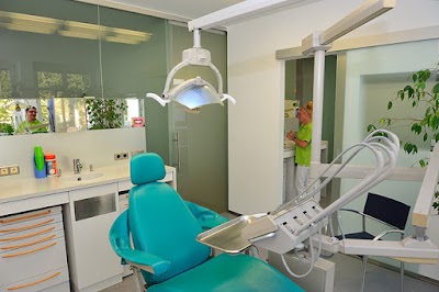Photos of Kieferorthop&auml;die Dr. Johannes Matthias