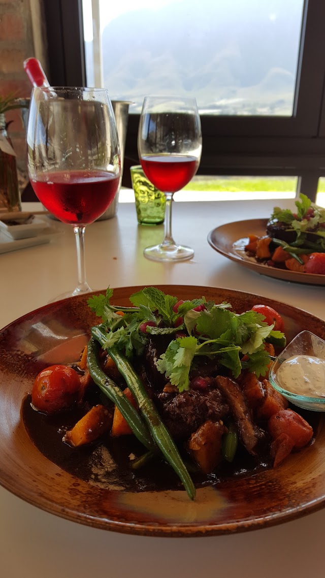Spookfontein Wines & Spookfontein Restaurant