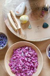 Photo n°9 de Āyatana à Levesville-la-Chenard (Professeur de yoga)