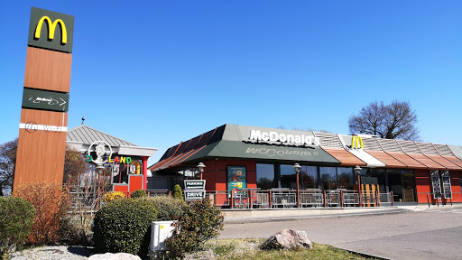 Photo 4 - Burger King