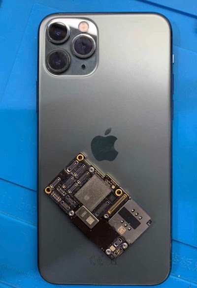 Photos of Cellcraft Mobile Phones Trading L.L.C - iPhone Repair Karama