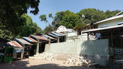 Photos of Tharmanya Mountain Pagoda & Monastry