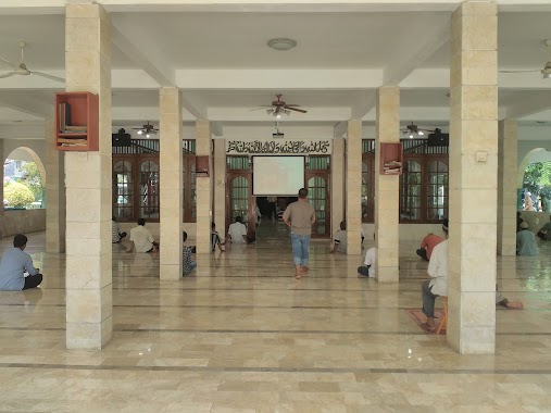 Masjid Jami' Nurul Wathan, Author: Djoko Purwanto