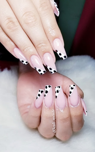 Dali nails - Thumbnail