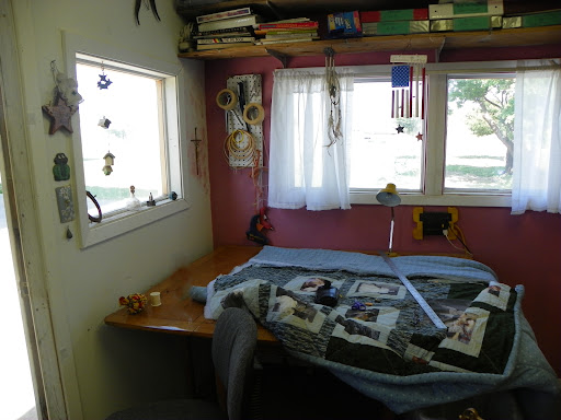 Bits & Pieces Quilt Shop