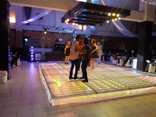 Salón De Los Electricistas