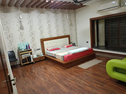 Gallery image 10