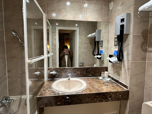 Neuilly Park Hotel - Thumbnail