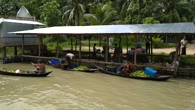 Photos of Jindakathi Guava Floating Market