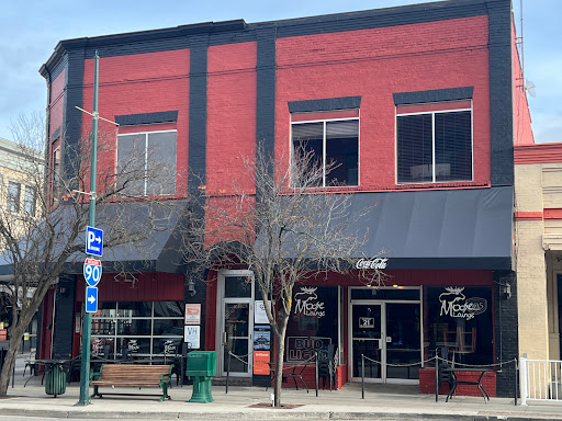 Moose Lounge - Visual