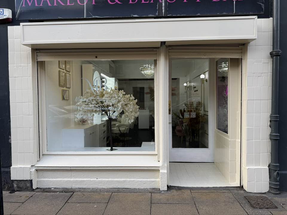Makeup & Beauty Bar - Mehndi Artists - photo 1