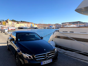 Photo n°24 de Chauffeur Privé Service Limousine Saint-Tropez à Saint-Tropez (Service de chauffeur particulier)