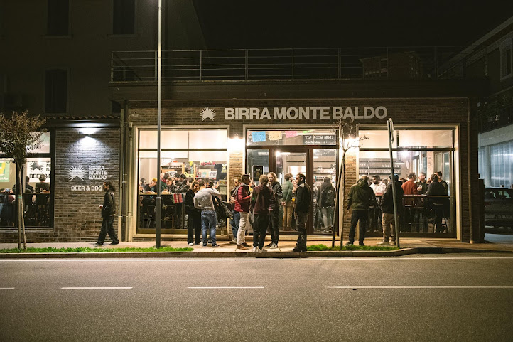 Birra Monte Baldo BEER & BBQ by null
