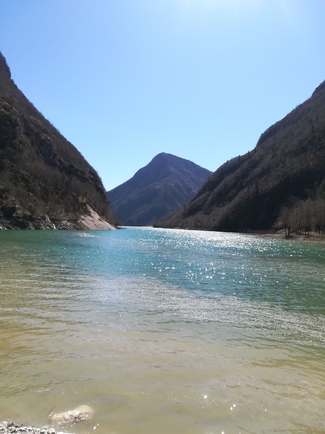Lago del Mis