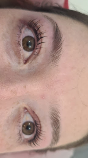 Ash threading beauty studio Winchester Stanmore - Thumbnail
