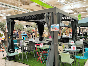 Photo n°13 de Auchan Hypermarché Le Mans à La Chapelle-Saint-Aubin (Hypermarché)