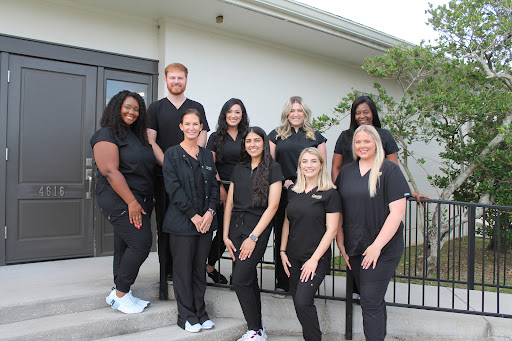 College Family Dentistry - Baton Rouge Dental Office