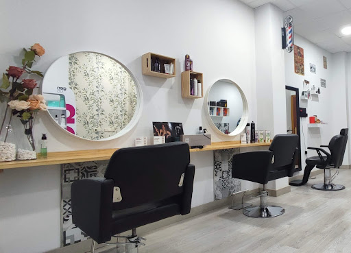 Salón de Belleza Mari Hornos - Thumbnail