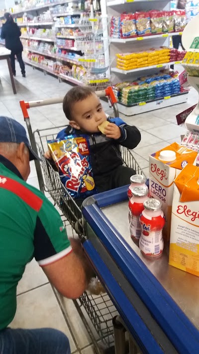 Photos of Bertolin Supermercado