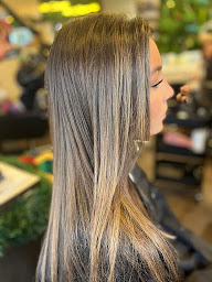 Photo n°18 de Les Clayes de la Beauté à Les Clayes-sous-Bois (Salon de coiffure)