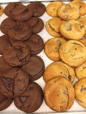 بنز كوكيز | Ben's Cookies, Author: Rawan Alkasabi