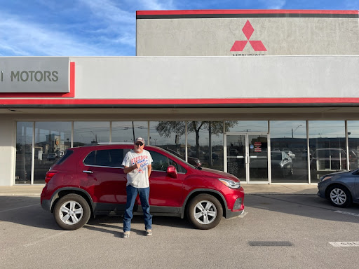Sanders Auto Sales - Thumbnail