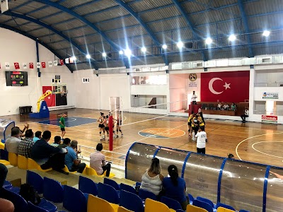 Güre Kapalı Spor Salonu