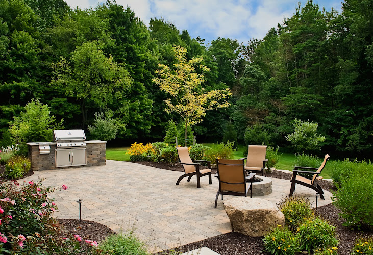 WeissEarley Landscape Design & Contracting LLC