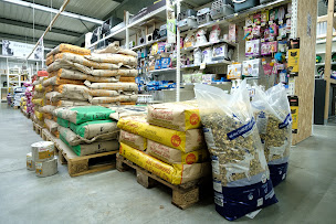 Photo n°22 de Espace Emeraude - Ets. Dupont à Saint-Hilaire-de-Chaléons (Magasin de vêtements professionnels)