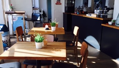 Photos of Buur - Items & Clothing - Coffee