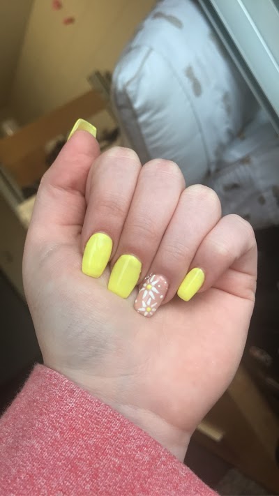 Nail Deluxe