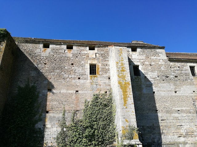 Château de Pisy