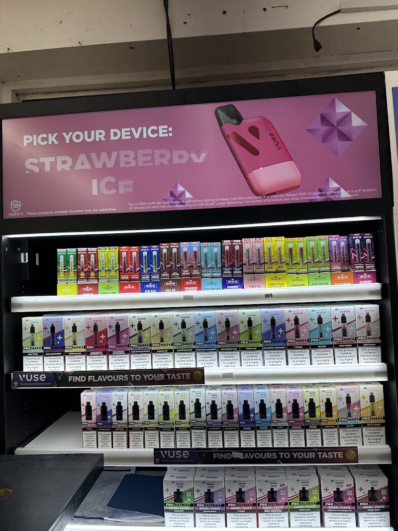 CROWN CONVENIENCE Off license photo 2