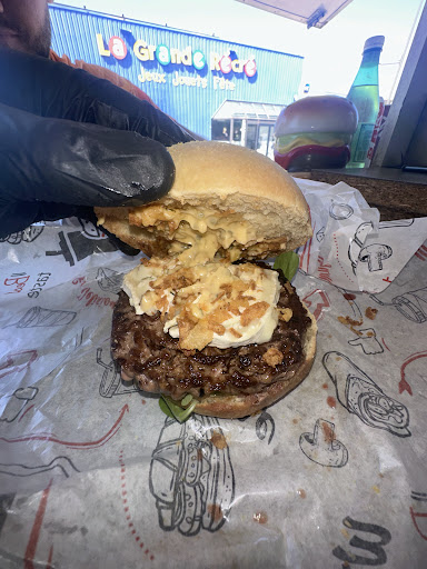 Photo 2 - CheesyBurger