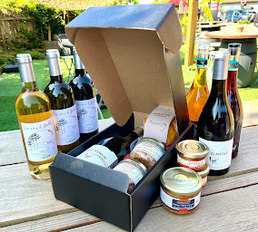 Photo n°20 de Vinocoffrets - Coffrets gourmands du Sud-Ouest - Cadeaux d'entreprise à Léon (Magasin de vins et spiritueux)