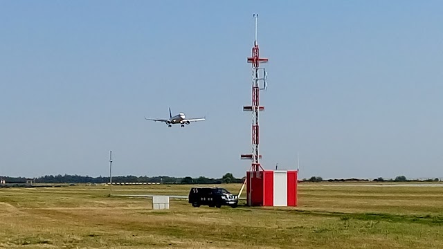Václav Havel Airport Point Spotting RWY 24/06