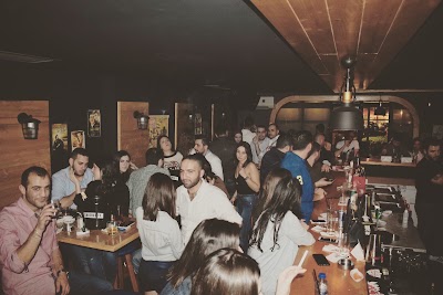 Photos of Oscar Pub