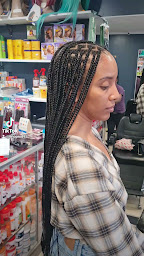 Photo n°5 de Mégane Coiffure Et Cosmétique à Villiers-le-Bel (Salon de coiffure)